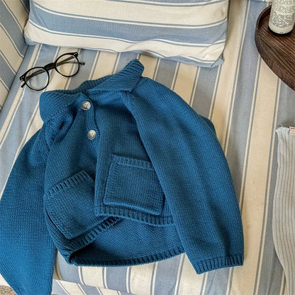 -キッズカーディガン バックレターロゴ刺繍襟付きニットジャケット 2カラー - mamahalo shop - カーディガン・パーカー -  べビー服 - 子供服 - 男の子 - 女の子