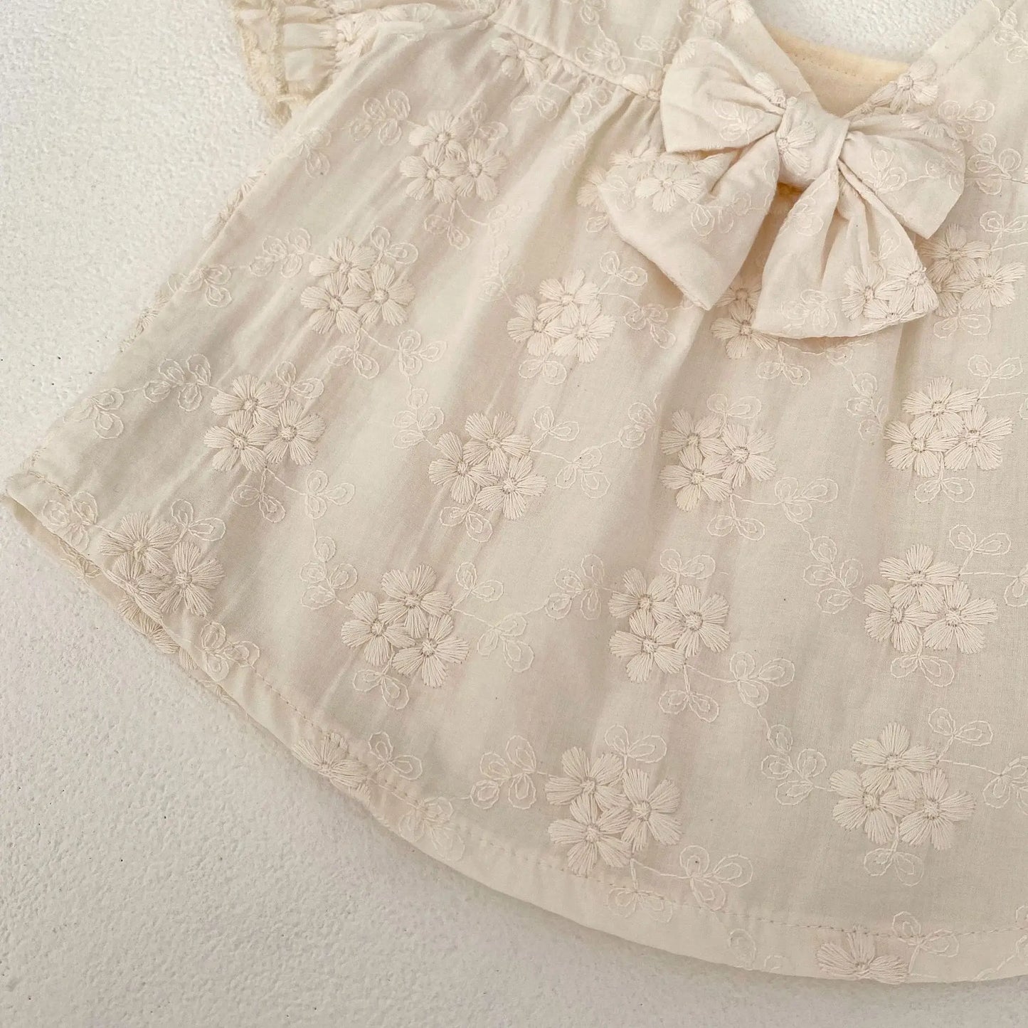 -ベビーセットアップ 2点セット 半袖パフスリーブリボンブラウス+ブルマパンツ ベージュ【mh0004615】 - mamahalo shop - 半袖セットアップ -  べビー服 - 子供服 - 男の子 - 女の子