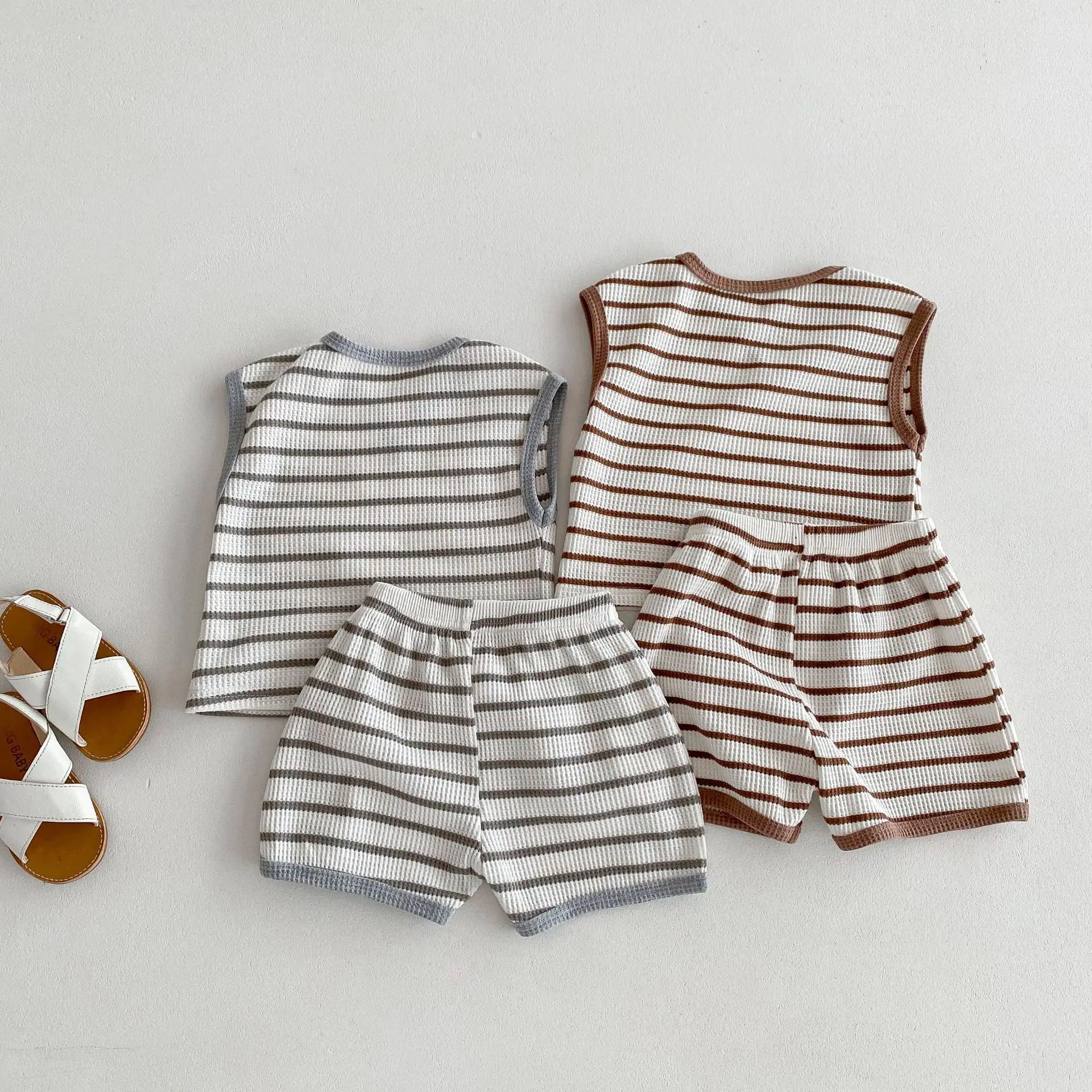 -キッズセットアップ 2点セット ノースリーブTシャツ+ショートパンツ ボーダー【mh0005855】 - mamahalo shop - ノースリーブセットアップ -  べビー服 - 子供服 - 男の子 - 女の子