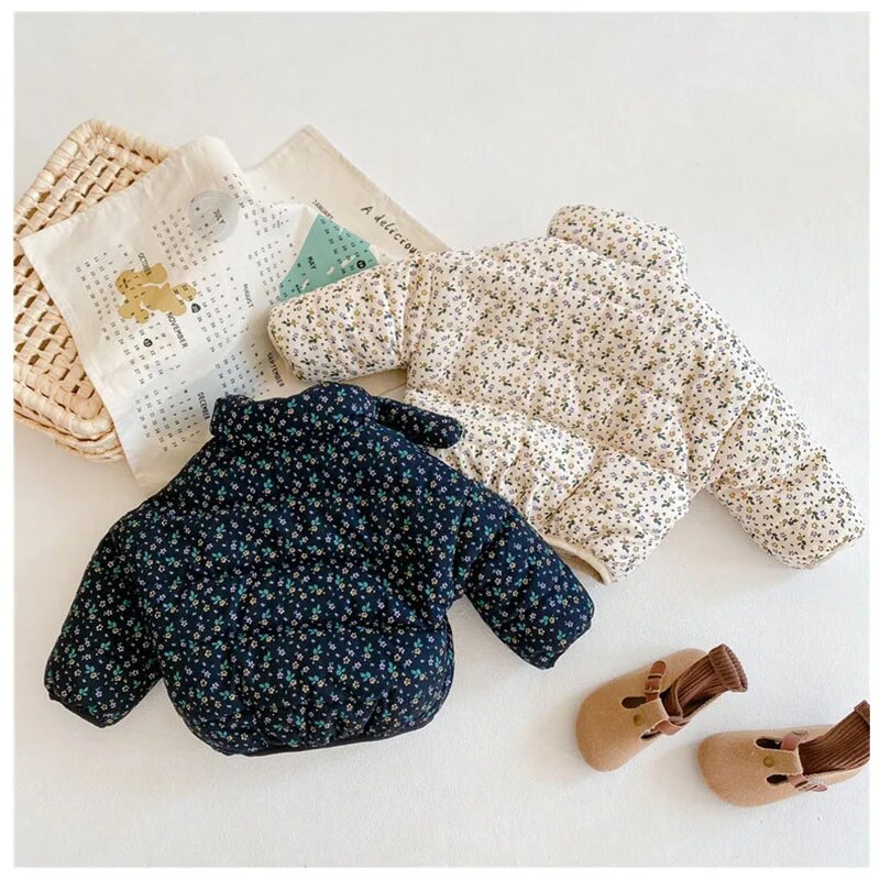 -キッズアウター コート フラワー 花柄プリント マフラードッキングジャケット 裏ボア ブルー ベージュ 2カラー ガールズ 女の子 子供服 - mamahalo shop - ショートコート・ジャケット・ジャンパー -  べビー服 - 子供服 - 男の子 - 女の子