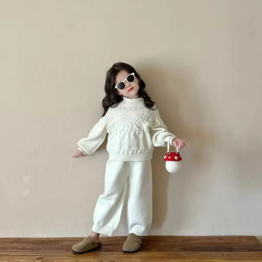 -キッズセットアップ 2点セット ボトルネックニットセーター+ロングニットパンツ ベージュ【mh0007339】 - mamahalo shop - 長袖セットアップ -  べビー服 - 子供服 - 男の子 - 女の子