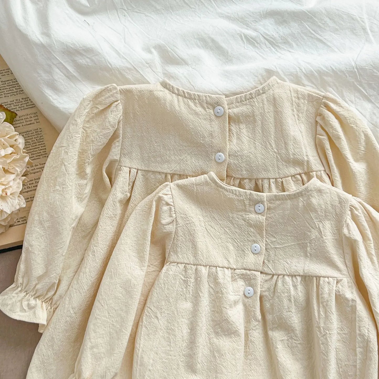 -ベビーロンパース/キッズワンピース レースフラワー長袖ボディスーツ/ワンピース リンクコーデ 姉妹 お揃いコーデ - mamahalo shop - 長袖ロンパース -  べビー服 - 子供服 - 男の子 - 女の子