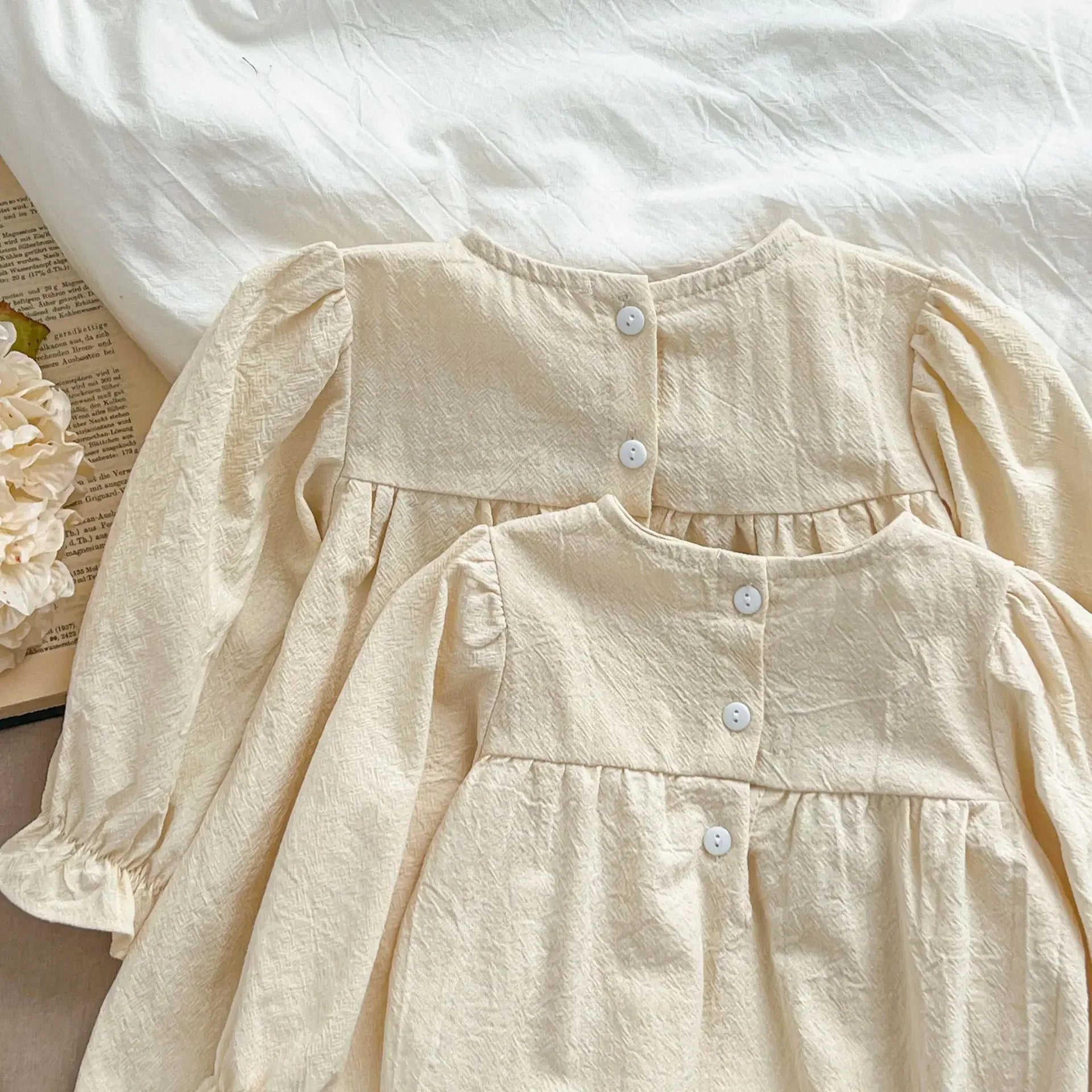 -ベビーロンパース/キッズワンピース レースフラワー長袖ボディスーツ/ワンピース リンクコーデ 姉妹 お揃いコーデ - mamahalo shop - 長袖ロンパース -  べビー服 - 子供服 - 男の子 - 女の子