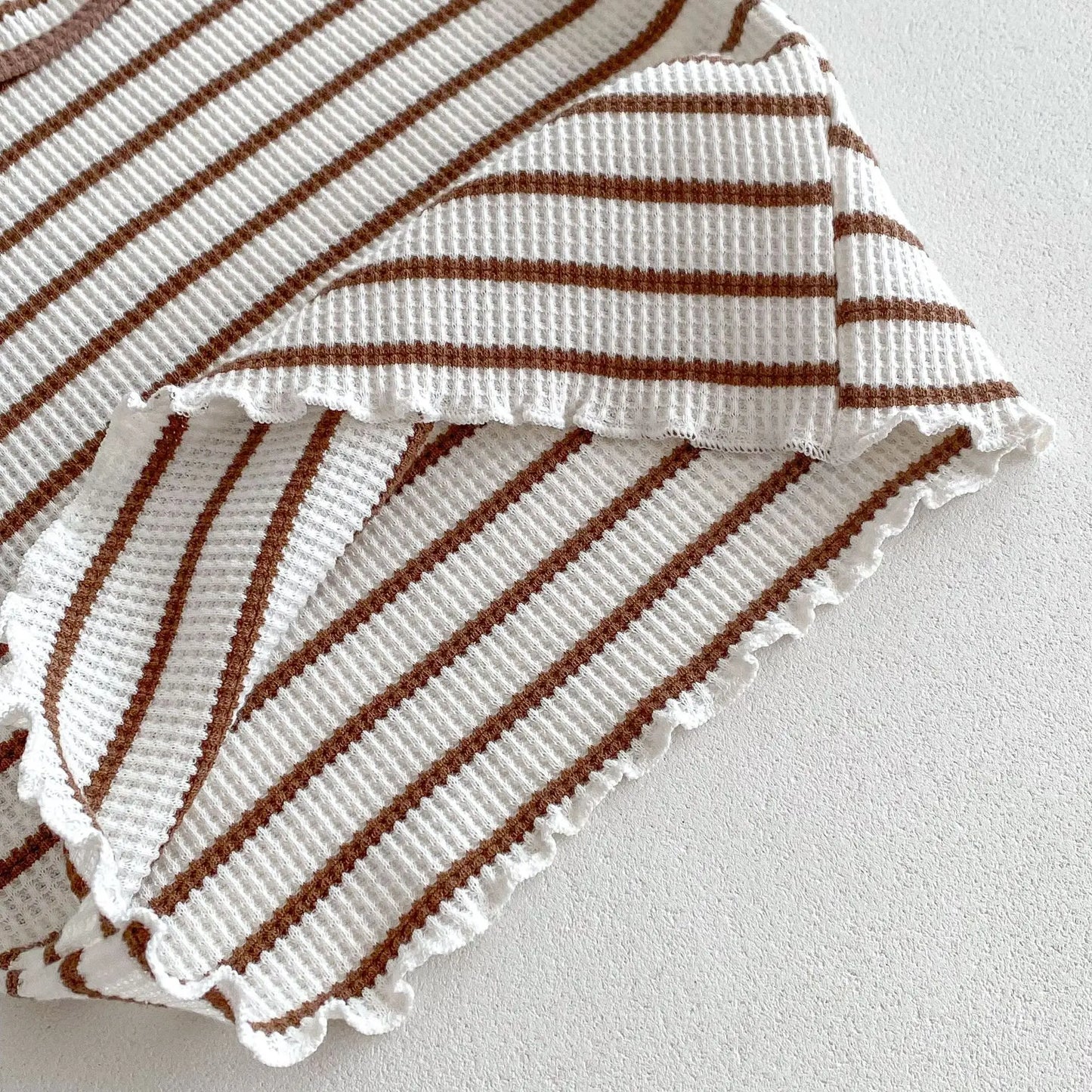 -キッズセットアップ 2点セット 半袖Tシャツ+ショートパンツ ボーダー 2カラー【mh0005581】 - mamahalo shop - 半袖セットアップ -  べビー服 - 子供服 - 男の子 - 女の子