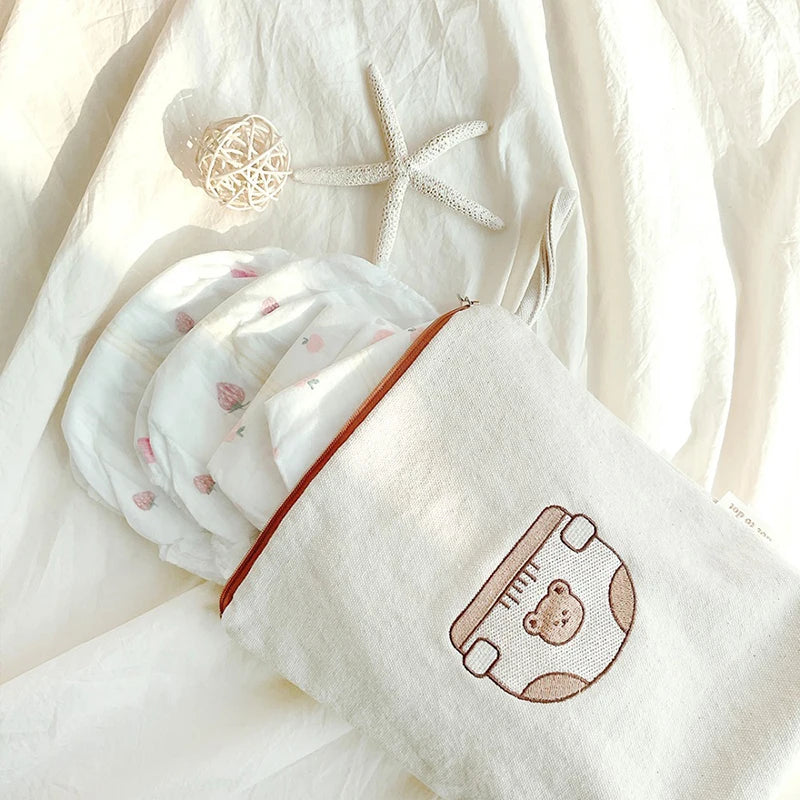 -キャンバス くま ベア トラベルポーチ 7個 セット 防水 おむつポーチ 歯ブラシケース ママバッグ【mh0003504】 - mamahalo shop - おむつポーチ -  べビー服 - 子供服 - 男の子 - 女の子