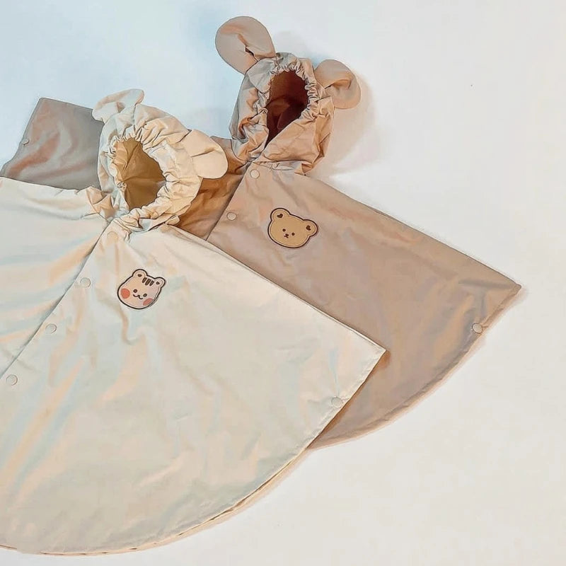 -キッズレインコート 雨具 耳付きフーディアニマルワンポイントレインポンチョ 防水コート 3カラー【mh0007077】 - mamahalo shop - レインコート -  べビー服 - 子供服 - 男の子 - 女の子