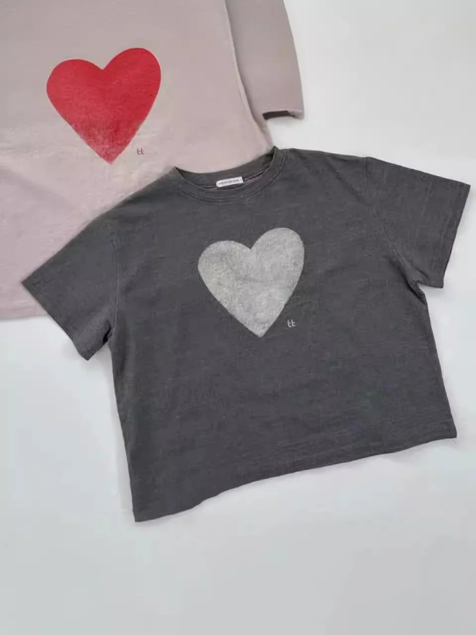 -ベビートップス 半袖ハートプリントTシャツ 2カラー【mh0005469】 - mamahalo shop - 半袖Tシャツ -  べビー服 - 子供服 - 男の子 - 女の子