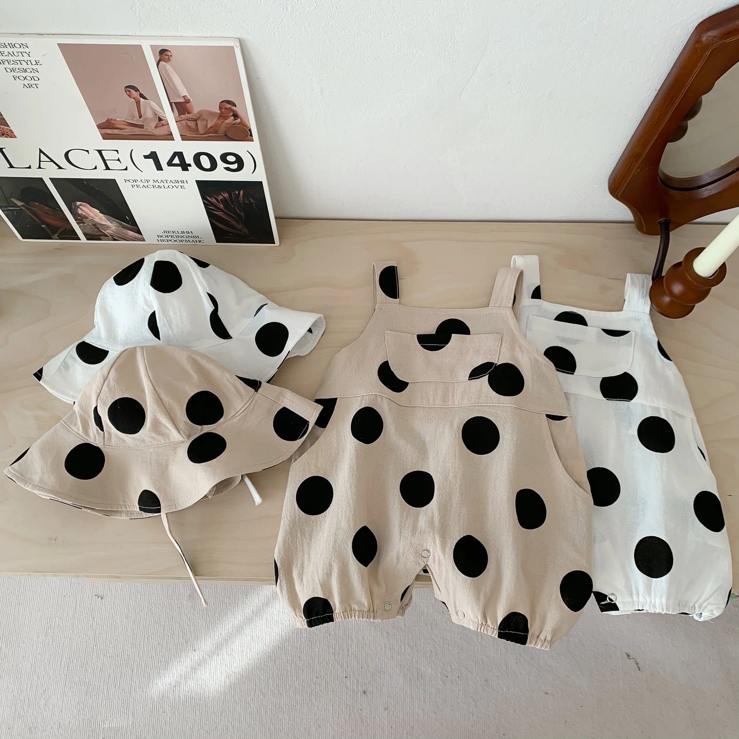 -ベビーロンパース 帽子セット サスペンダーボディスーツ 水玉ポルカドットプリント サマーハットセット 2カラー【mh0006080】 - mamahalo shop - ノースリーブロンパース -  べビー服 - 子供服 - 男の子 - 女の子