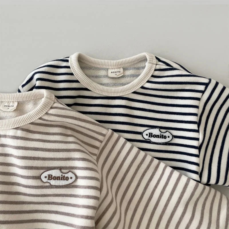 -ベビートップス ボーダー柄ワンポイント長袖Tシャツ 2カラー - mamahalo shop - 長袖Tシャツ -  べビー服 - 子供服 - 男の子 - 女の子