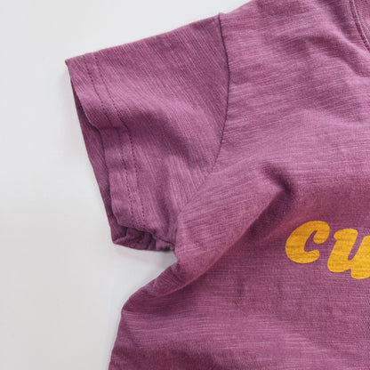 -キッズ レターロゴ プリント 半袖 Tシャツ グレープ パープル ユニセックス - mamahalo shop - 半袖Tシャツ -  べビー服 - 子供服 - 男の子 - 女の子