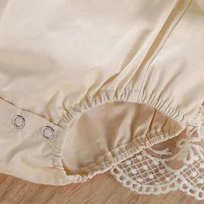 -ベビーロンパース ノースリーブスカートボディスーツ ベビードレス レース刺繍 ベージュ【mh0005766】 - mamahalo shop - ノースリーブロンパース -  べビー服 - 子供服 - 男の子 - 女の子