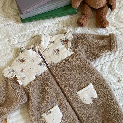 -ベビーアウタージャンプスーツ ボアフリース 長袖ロンパース フリル小花柄 パッチワーク ライトブラウン - mamahalo shop - アウタージャンプスーツ -  べビー服 - 子供服 - 男の子 - 女の子