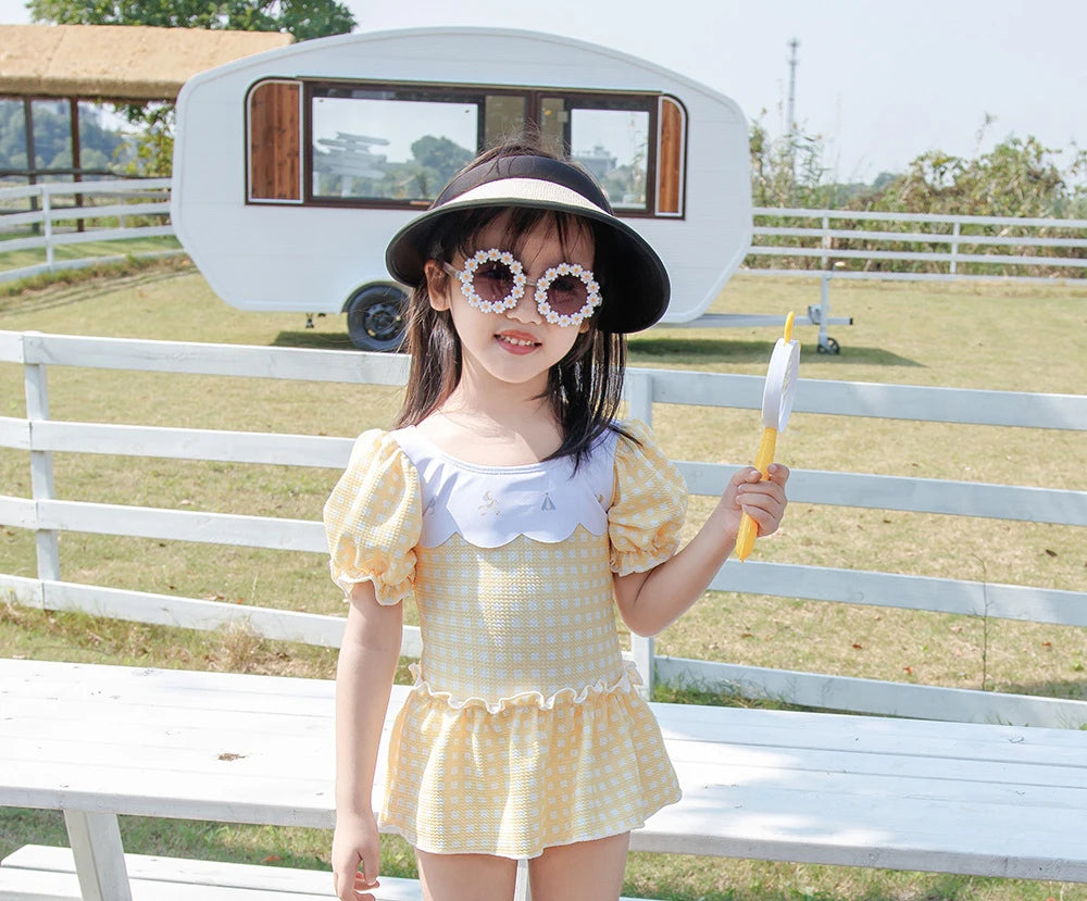 -キッズ水着 帽子セット 半袖ワンピース パフスリーブ チェック スカート スイムウェア 2カラー【mh0005131】 - mamahalo shop - ベビー用水着 -  べビー服 - 子供服 - 男の子 - 女の子