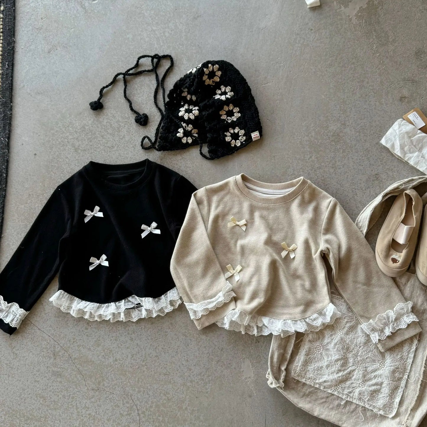 -キッズトップス リボン裾袖フリル長袖Tシャツ 2カラー【mh0007320】 - mamahalo shop - 長袖Tシャツ -  べビー服 - 子供服 - 男の子 - 女の子