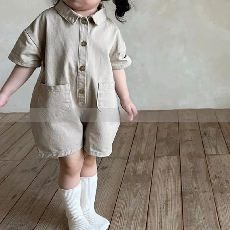 -キッズジャンプスーツ デニム 半袖つなぎ ショートジャンプスーツ 2カラー【mh0006051】 - mamahalo shop - 半袖ジャンプスーツ -  べビー服 - 子供服 - 男の子 - 女の子