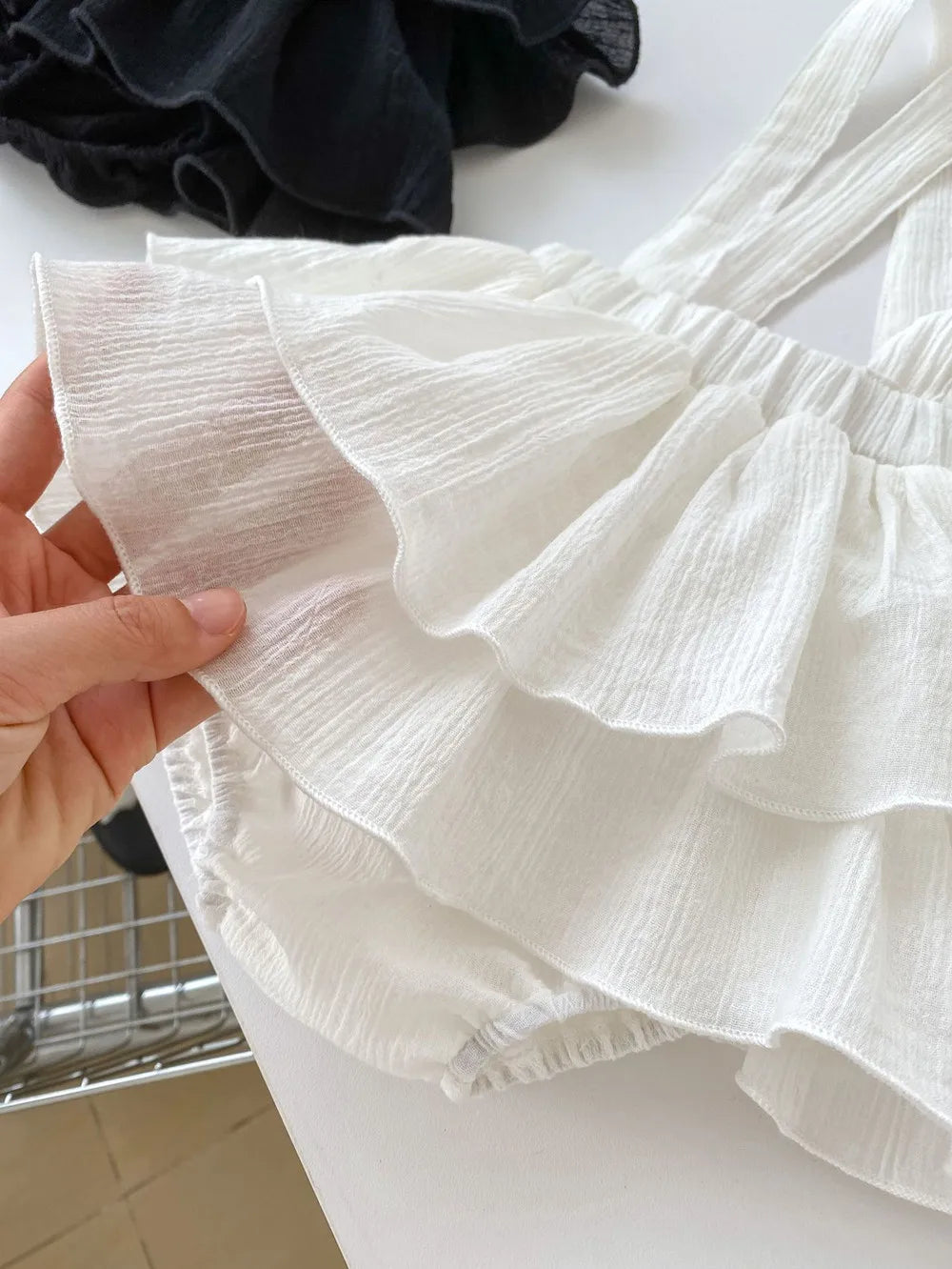 -ベビーサスペンダーブルマ フリルケーキスカート ストラップブルマパンツ ブラック/ホワイト/2カラー - mamahalo shop - ブルマパンツ -  べビー服 - 子供服 - 男の子 - 女の子