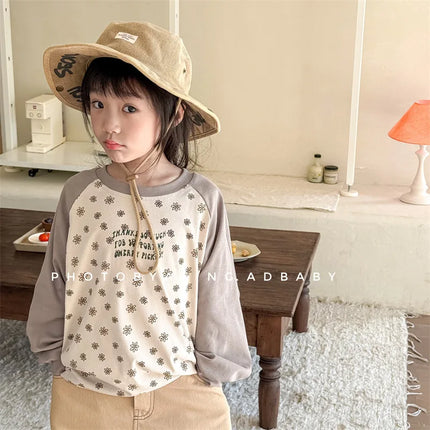 キッズトップス レトロフラワープリントラグランパッチワーク長袖Tシャツ - mamahalo shop - 長袖Tシャツ -  べビー服 - 子供服 - 男の子 - 女の子