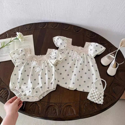-ベビーロンパース/キッズワンピース 半袖 レース 水玉ドットプリント リンクコーデ 姉妹 お揃いコーデ【mh0005258】 - mamahalo shop - 半袖ロンパース -  べビー服 - 子供服 - 男の子 - 女の子