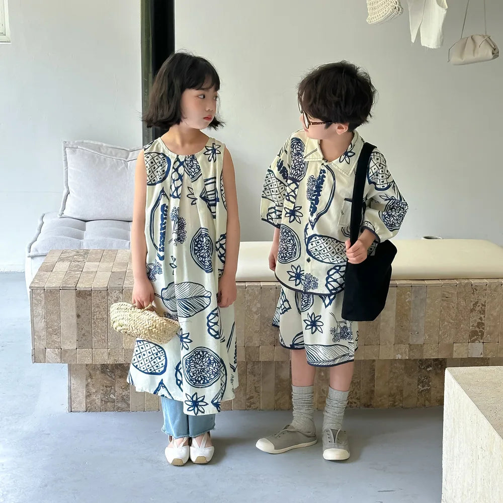 -キッズセットアップ 2点セット/ワンピース ボーイズ半袖シャツ+ショートパンツ/ガールズノースリーブワンピース ボタニカルフルーツプリント 2カラー リンクコーデ 兄弟姉妹 お揃いコーデ - mamahalo shop - 半袖セットアップ -  べビー服 - 子供服 - 男の子 - 女の子