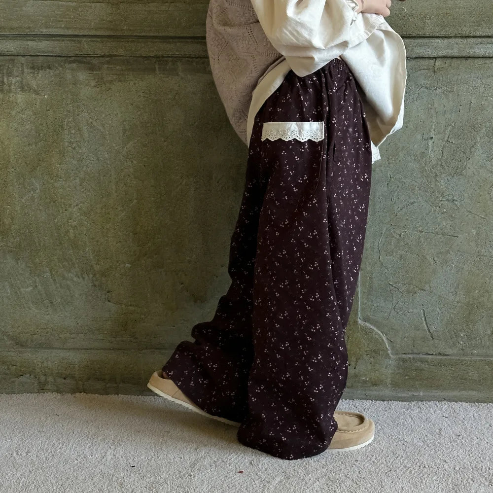 -キッズトップス/ベスト/パンツ フリル襟長袖ブラウス/フラワーエンボスレースニットジレベスト/フラワープリントワイドパンツ【mh0007362】 - mamahalo shop - 長袖セットアップ -  べビー服 - 子供服 - 男の子 - 女の子