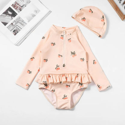 -キッズ水着 ガールズ 長袖ジップアップ ワンピース+帽子セット フリル フラワー花柄プリント スイムウェア【mh0005976】 - mamahalo shop - ベビー用水着 -  べビー服 - 子供服 - 男の子 - 女の子