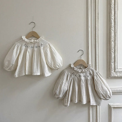 -ベビートップス 長袖ブラウス フラワー花柄刺繍 ライトグレー ベージュ 2カラー - mamahalo shop - 長袖シャツ・ブラウス -  べビー服 - 子供服 - 男の子 - 女の子