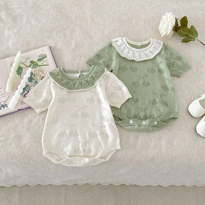 -ベビーロンパース ニット 半袖ボディスーツ フリル襟 チェリー 2カラー【mh0006550】 - mamahalo shop - 半袖ロンパース -  べビー服 - 子供服 - 男の子 - 女の子