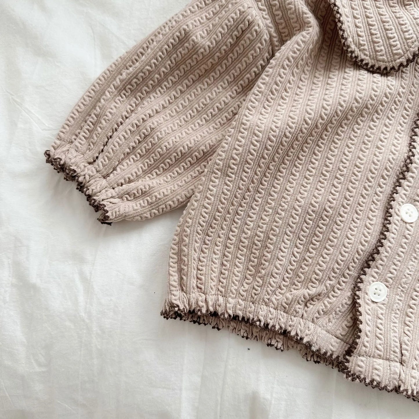 -ベビーカーディガン ビッグ襟 パフスリーブジャケット 2カラー - mamahalo shop - カーディガン・パーカー -  べビー服 - 子供服 - 男の子 - 女の子