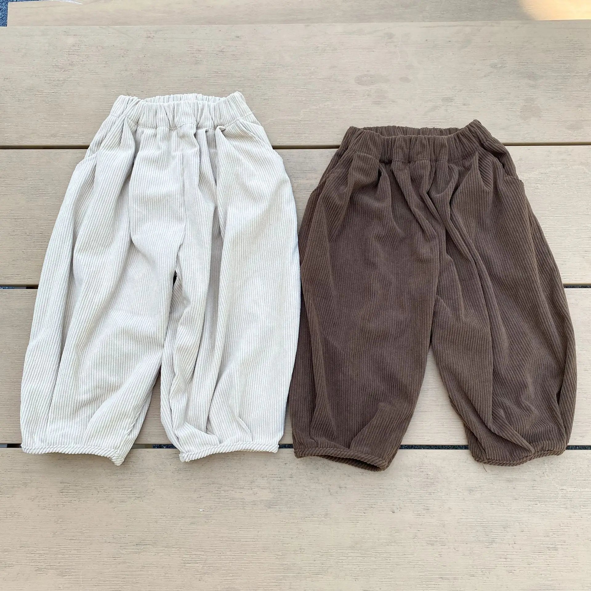 -キッズパンツ コーデュロイルーズロングバルーンパンツ 2カラー【mh0006707】 - mamahalo shop - ロングパンツ・スウェットパンツ -  べビー服 - 子供服 - 男の子 - 女の子