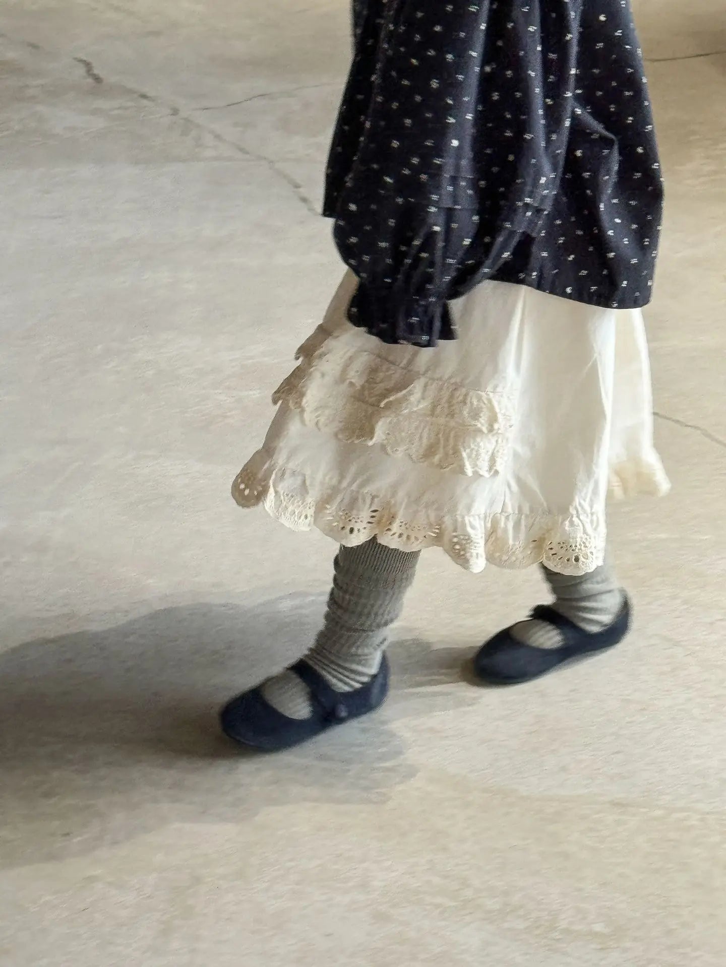 -キッズスカート レースフリルロングスカート ベージュ【mh0007160】 - mamahalo shop - スカート -  べビー服 - 子供服 - 男の子 - 女の子