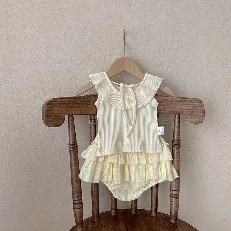 -ベビーセットアップ 2点セット サークル襟ノースリーブトップス+フリルブルマパンツ ベージュ - mamahalo shop - ノースリーブセットアップ -  べビー服 - 子供服 - 男の子 - 女の子