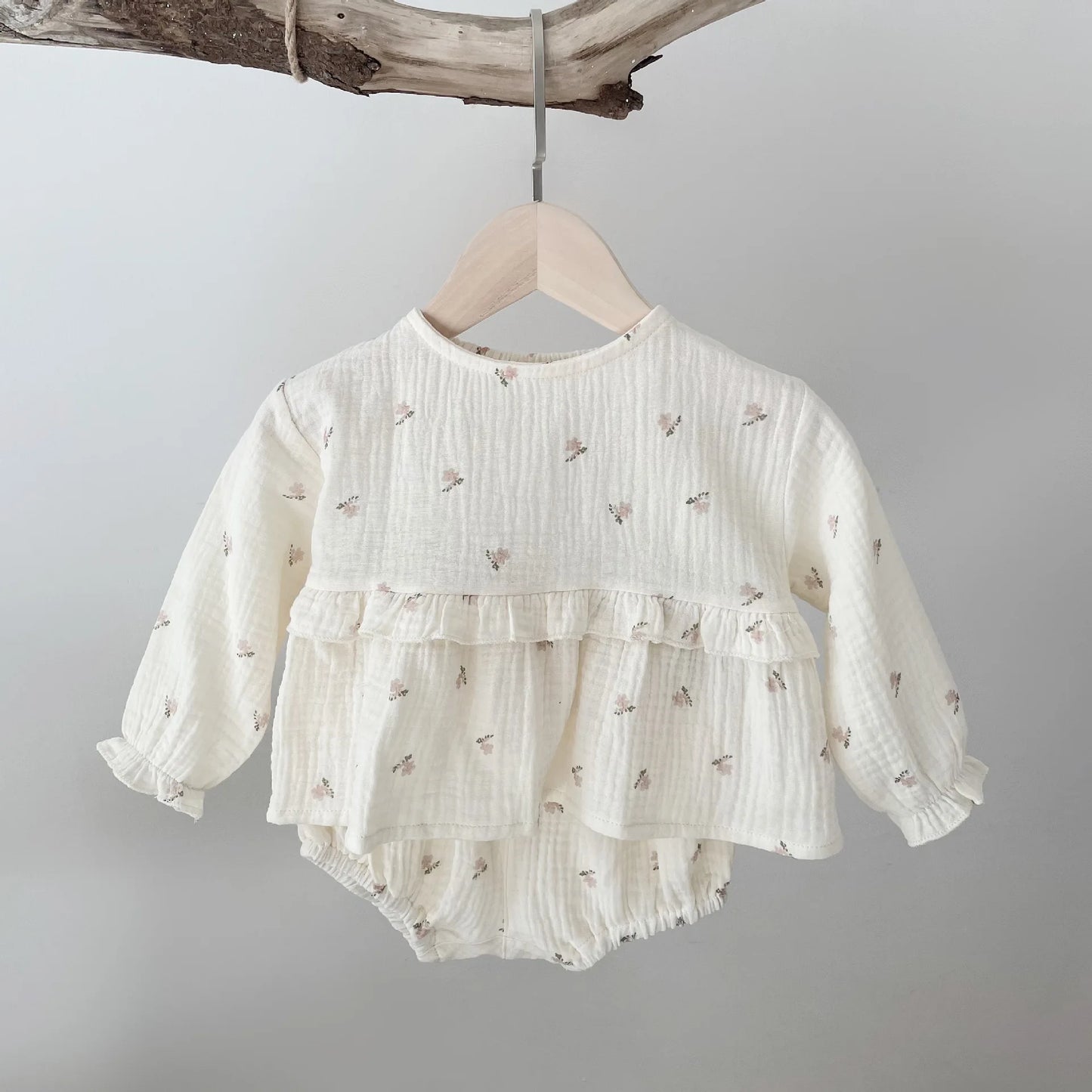 -ベビーセットアップ 2点セット 長袖ペプラムチュニックブラウス+ブルマパンツ フラワー小花柄プリント - mamahalo shop - 長袖セットアップ -  べビー服 - 子供服 - 男の子 - 女の子