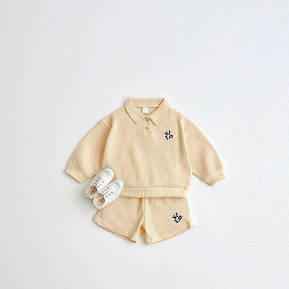 -キッズセットアップ 2点セット 長袖ポロシャツ+ショートパンツ レターロゴ刺繍 3カラー【mh0004676】 - mamahalo shop - 長袖セットアップ -  べビー服 - 子供服 - 男の子 - 女の子
