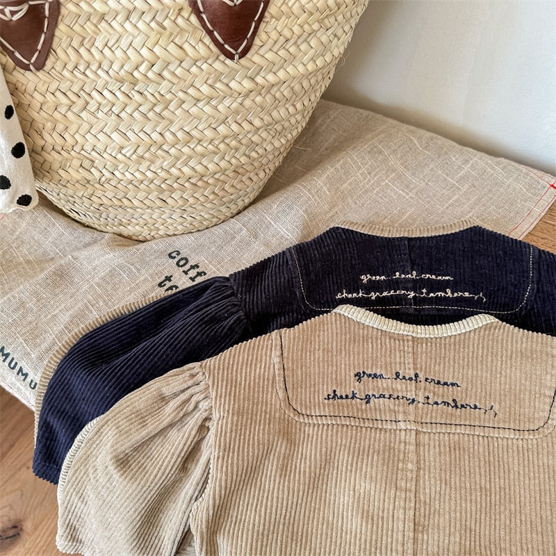 -キッズ レターロゴ 刺繍 コーデュロイ 長袖 パフスリーブ ジャケット コート アウター ガールズ【mh0002607】 - mamahalo shop - ショートコート・ジャケット・ジャンパー -  べビー服 - 子供服 - 男の子 - 女の子