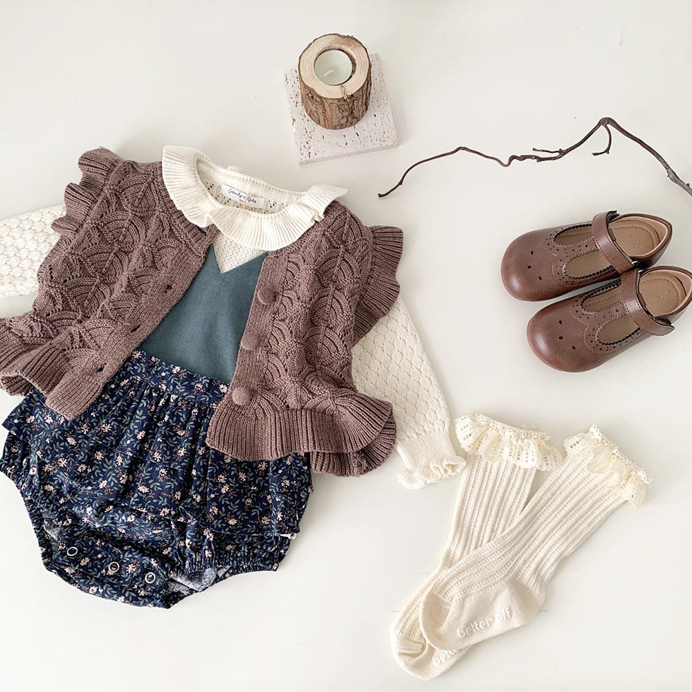 -ベビー キッズ ニット フリル ベスト カーディガン クリームアイボリー ライトコーヒー 2色 ガールズ 女の子【mh0002807】 - mamahalo shop - ベスト -  べビー服 - 子供服 - 男の子 - 女の子