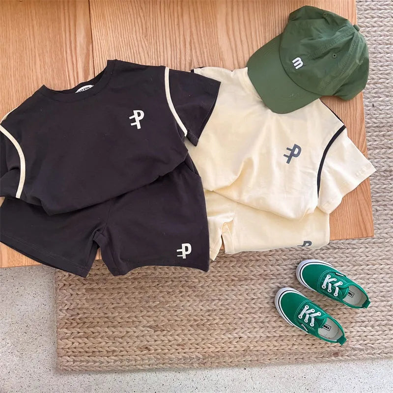 -キッズセットアップ 2点セット 半袖Tシャツ+ショートパンツ ワンポイントロゴプリント 3カラー【mh0005393】 - mamahalo shop - 半袖セットアップ -  べビー服 - 子供服 - 男の子 - 女の子