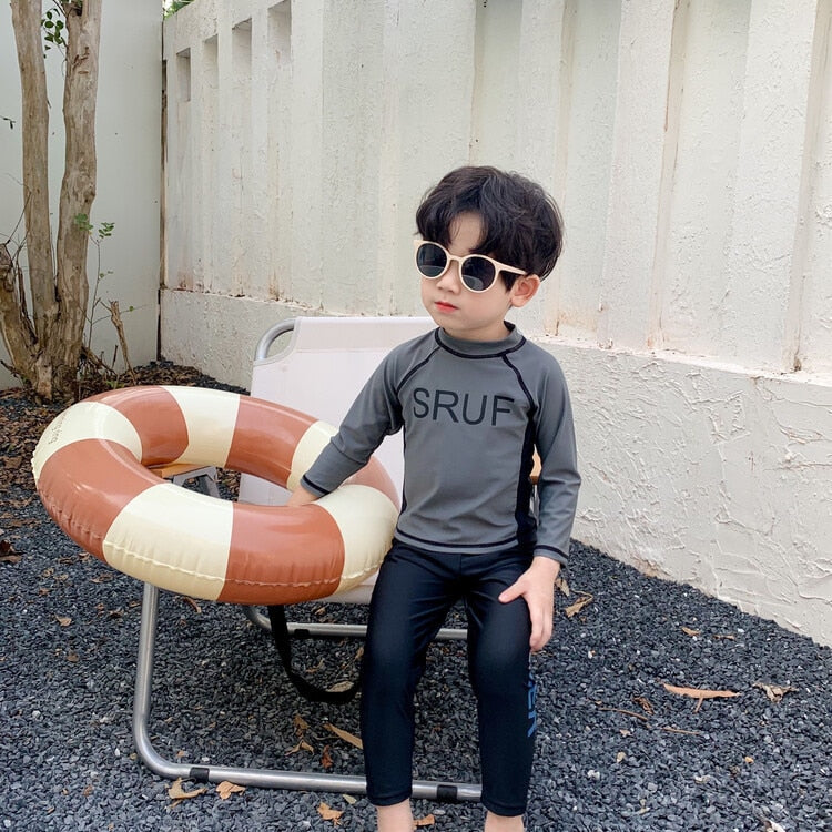 -キッズ 水着 長袖 長ズボン セパレート ラッシュガード スイムウェア 2カラー ボーイズ【mh0002222】 - mamahalo shop - ベビー用水着 -  べビー服 - 子供服 - 男の子 - 女の子