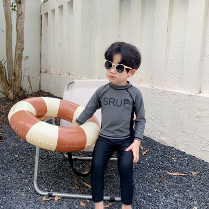 -キッズ 水着 長袖 長ズボン セパレート ラッシュガード スイムウェア 2カラー ボーイズ【mh0002222】 - mamahalo shop - ベビー用水着 -  べビー服 - 子供服 - 男の子 - 女の子