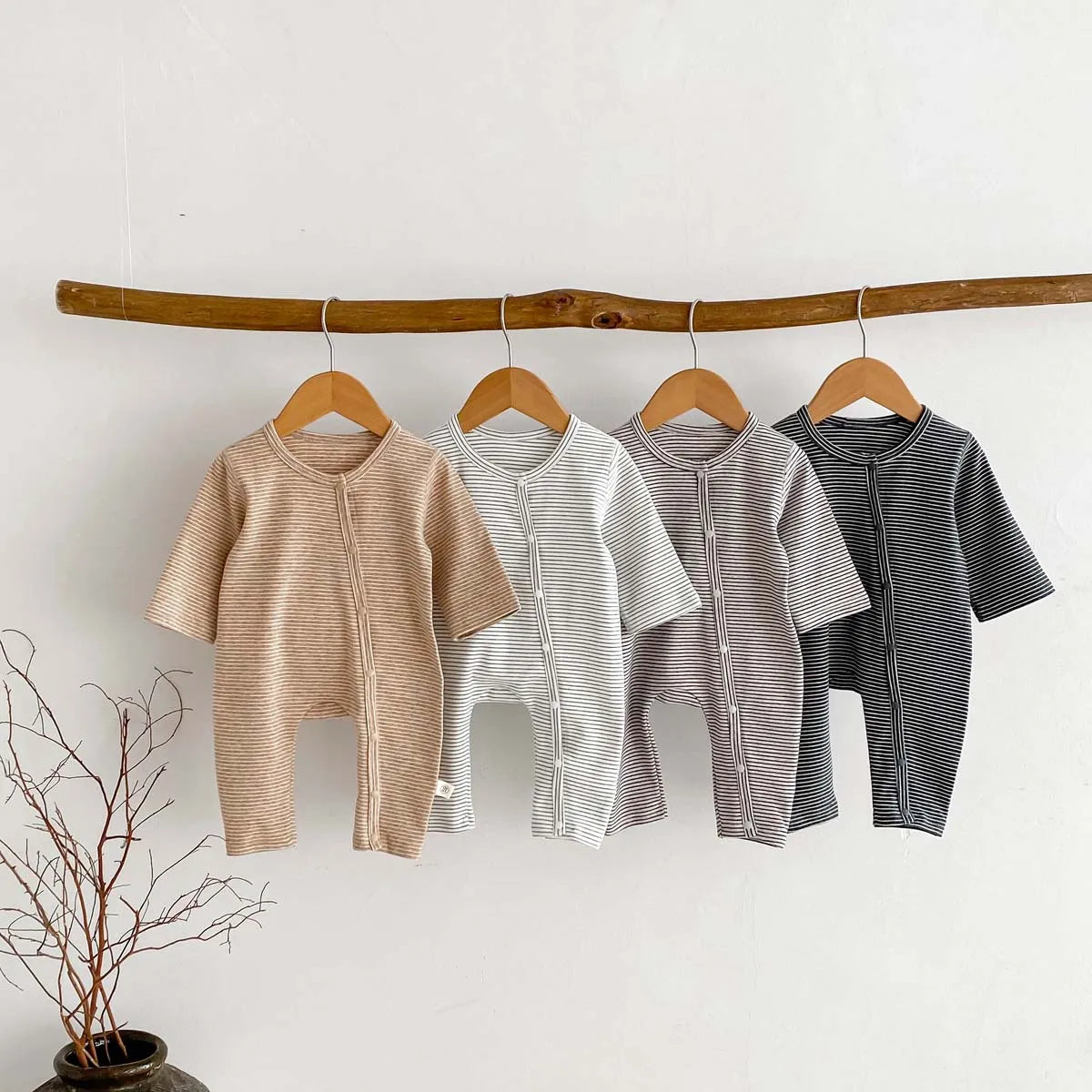 -ベビーロンパース 長袖ボディスーツ ボーダー柄 新生児 肌着 4カラー - mamahalo shop - 長袖ロンパース -  べビー服 - 子供服 - 男の子 - 女の子