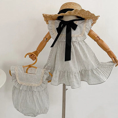 -ベビーロンパース/キッズワンピース ノースリーブ ストライプ レースフリル サマードレス リンクコーデ 姉妹 お揃いコーデ【mh0006059】 - mamahalo shop - ノースリーブロンパース -  べビー服 - 子供服 - 男の子 - 女の子