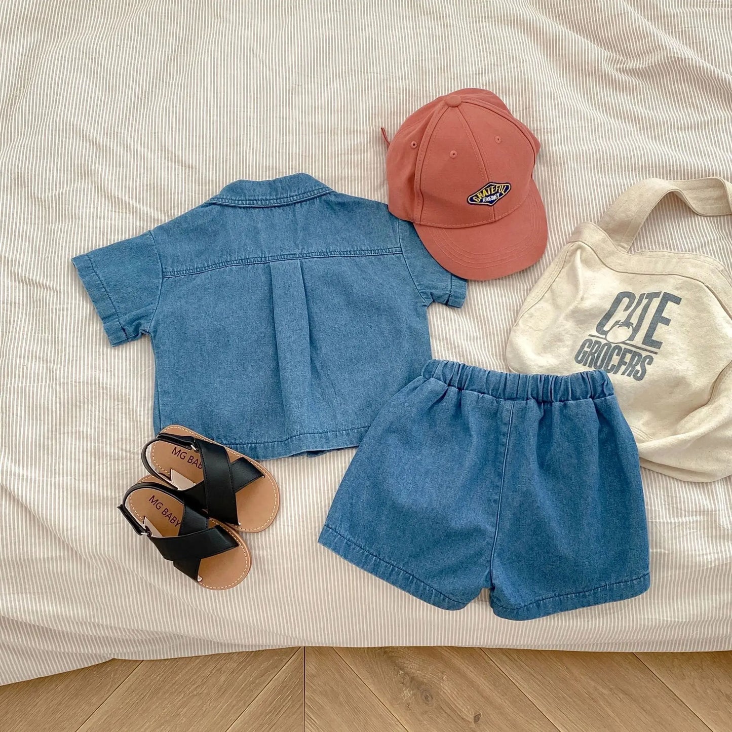 -キッズセットアップ 2点セット デニム 半袖シャツ+ショートパンツ【mh0006177】 - mamahalo shop - 半袖セットアップ -  べビー服 - 子供服 - 男の子 - 女の子