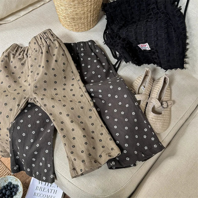 -キッズパンツ フラワープリントフレアブーツカットパンツ 2カラー - mamahalo shop - ロングパンツ・スウェットパンツ -  べビー服 - 子供服 - 男の子 - 女の子