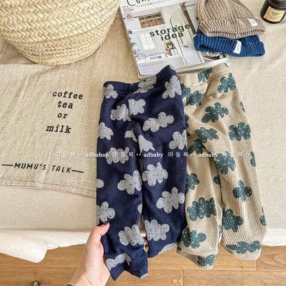 -キッズレギンスパンツ 雲 クラウドプリント 総柄 裏フリースレギパン カーキ ブルー 2カラー ユニセックス 男の子 女の子 子供服 - mamahalo shop - レギンスパンツ -  べビー服 - 子供服 - 男の子 - 女の子