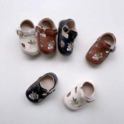 -ベビーシューズ ストラップシューズ フラットシューズ ファーストシューズ フラワー刺繍 室内ばき 靴 - mamahalo shop - 靴 -  べビー服 - 子供服 - 男の子 - 女の子