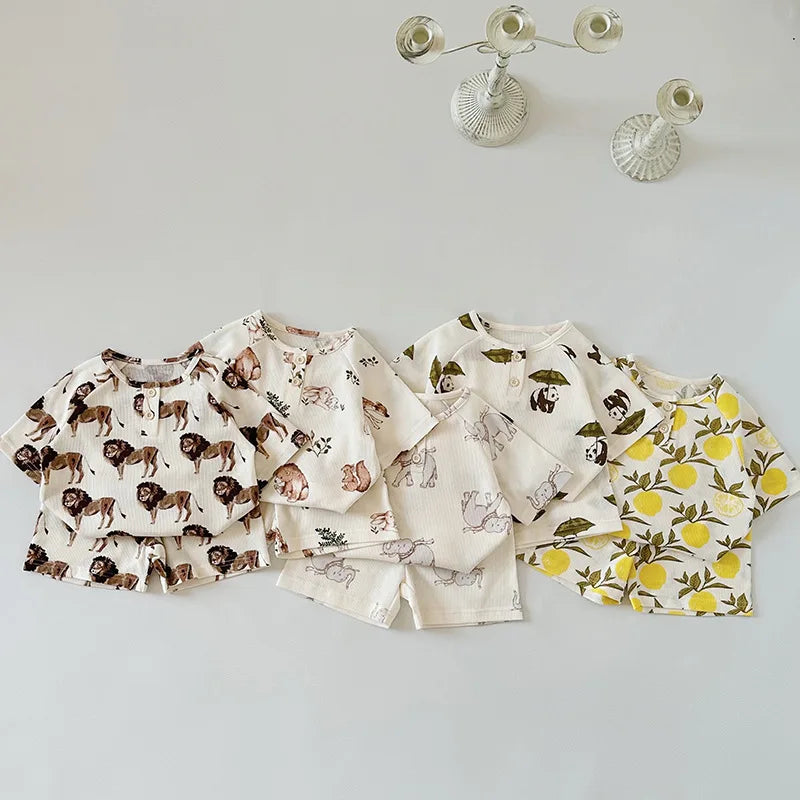 -キッズセットアップ 2点セット ヘンリーネック 半袖Tシャツ+ショートパンツ ルームウェア アニマルプリント【mh0006510】 - mamahalo shop - 半袖セットアップ -  べビー服 - 子供服 - 男の子 - 女の子