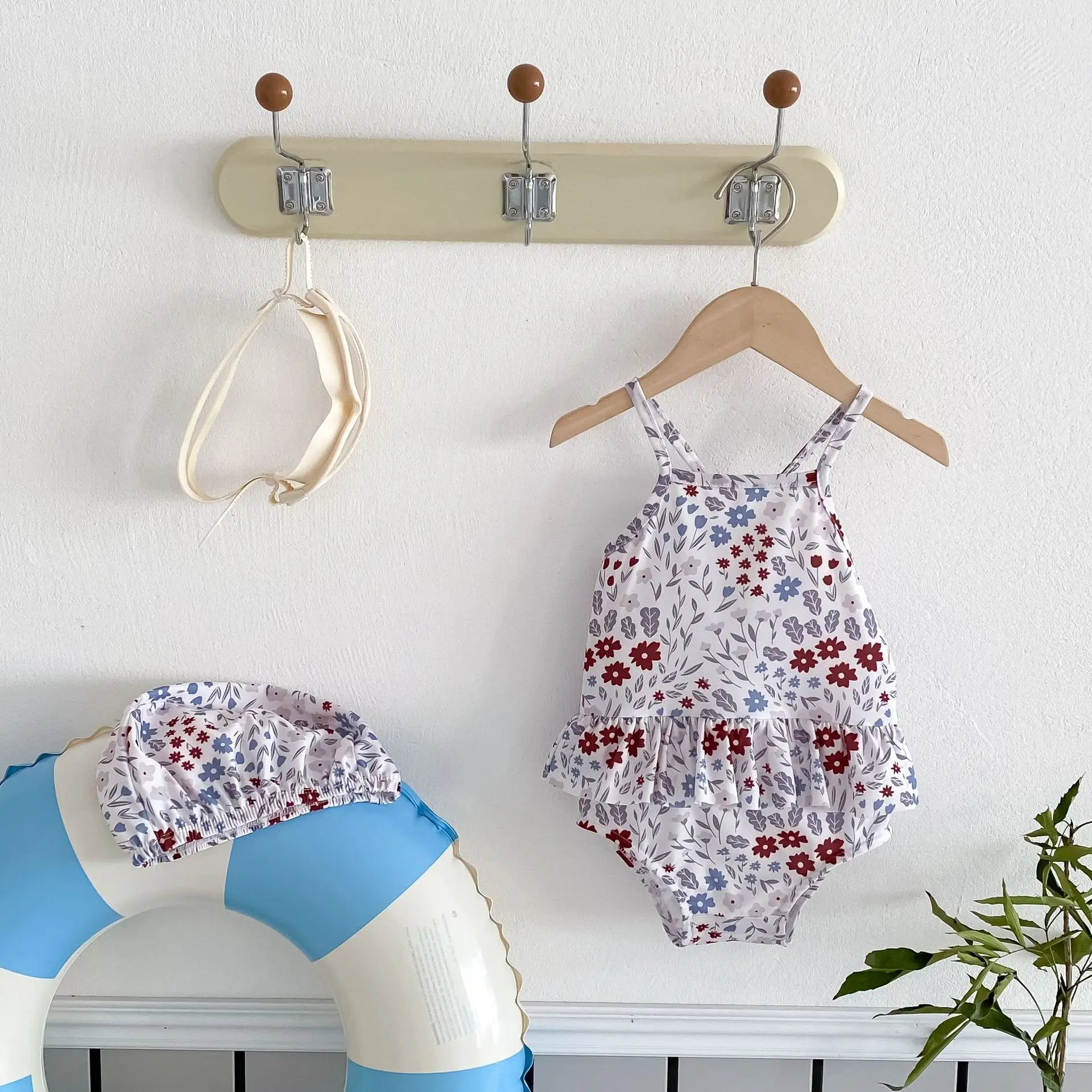 -ベビー水着 キャミソールペプラムワンピース 帽子セット スイムウェア ラッシュガード  フラワー花柄プリント【mh0005110】 - mamahalo shop - ベビー用水着 -  べビー服 - 子供服 - 男の子 - 女の子