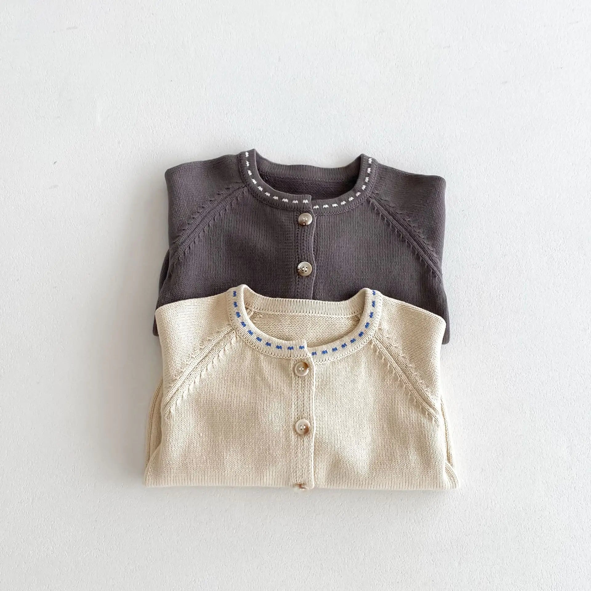 -キッズカーディガン ニットジャケット ステッチアクセント 2カラー【mh0006629】 - mamahalo shop - カーディガン・パーカー -  べビー服 - 子供服 - 男の子 - 女の子