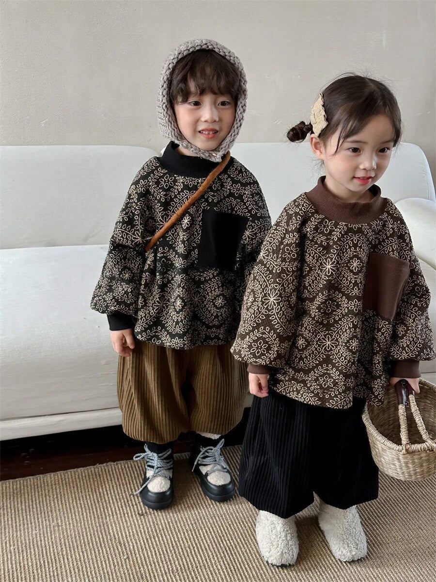 -キッズスウェットシャツ 裏ボアフリース ボヘミアン柄 幾何学 フラワープリント トレーナー ハーフタートルネック スタンドカラー ブラック コーヒー 2カラー ユニセックス 男の子 女の子 子供服 - mamahalo shop - トレーナー・フーディ -  べビー服 - 子供服 - 男の子 - 女の子