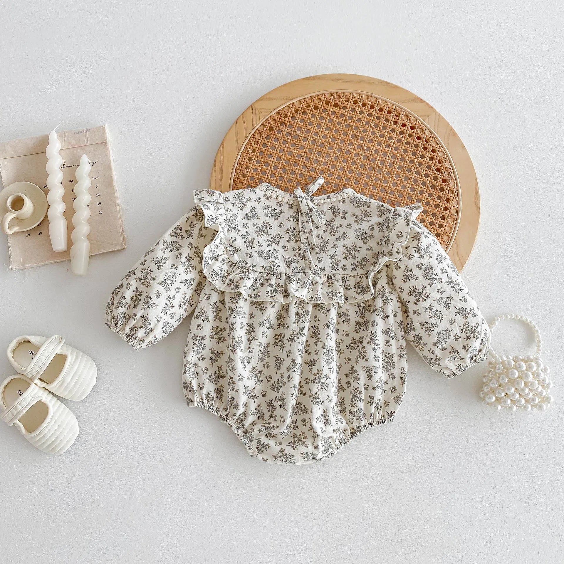 -ベビーロンパース 長袖フリルボディスーツ フラワー花柄プリント レース【mh0004930】 - mamahalo shop - 長袖ロンパース -  べビー服 - 子供服 - 男の子 - 女の子