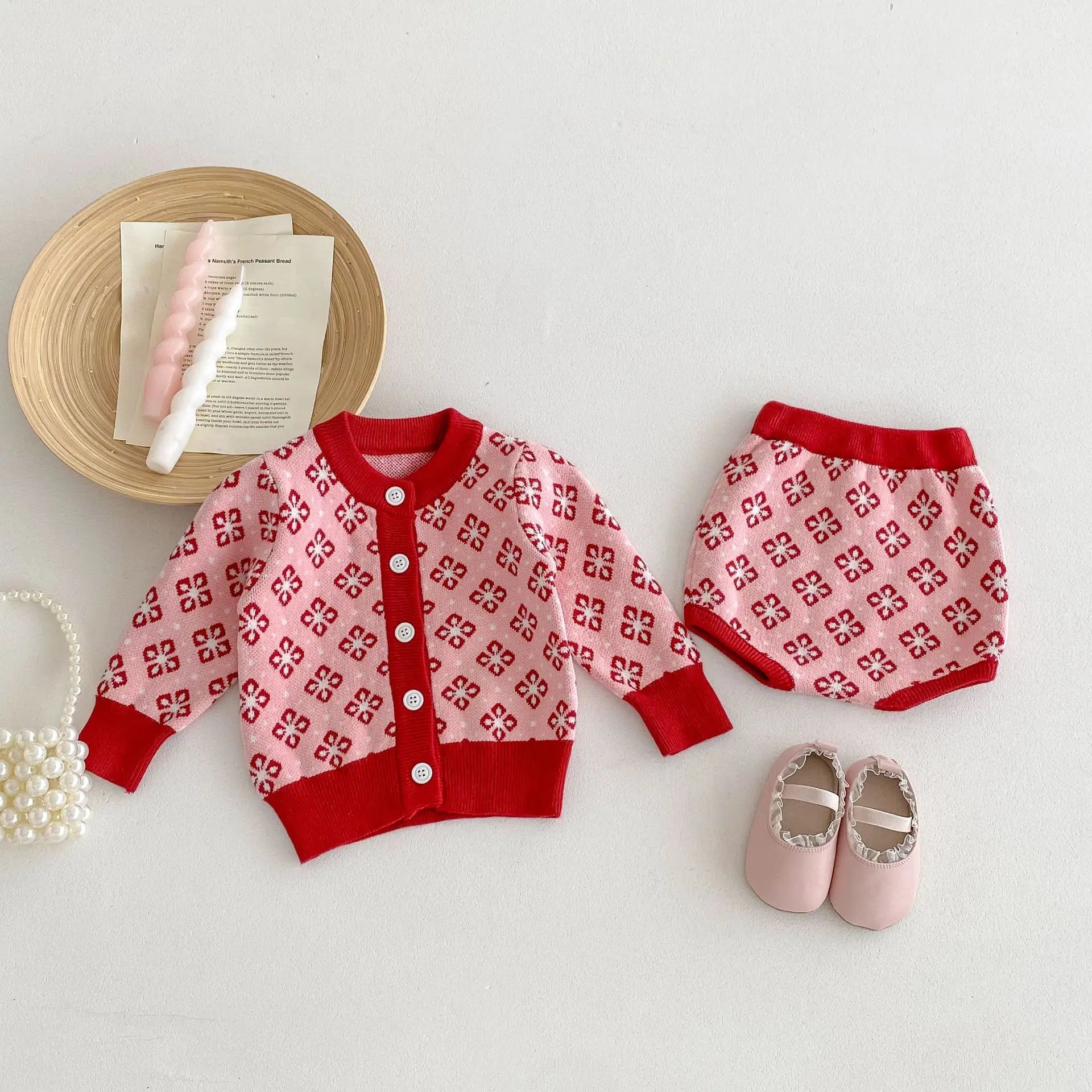 -ベビーセットアップ 2点セット レトロフラワーカーディガン+サスペンダーロンパース ピンクレッド - mamahalo shop - ロンパースセットアップ -  べビー服 - 子供服 - 男の子 - 女の子